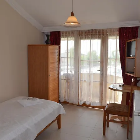 Mertur Отель Ciftlikkoy (Marmara)